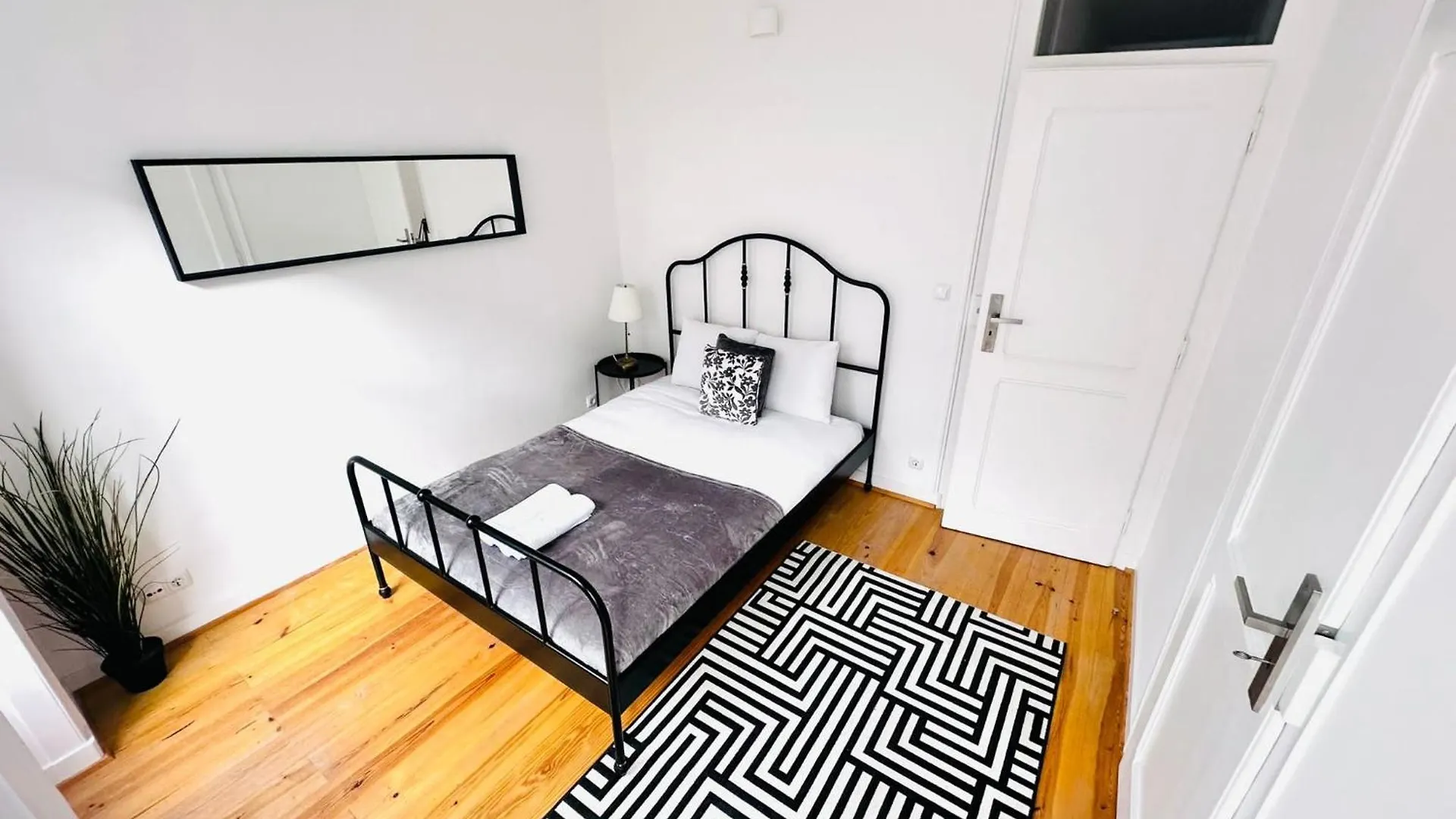 The Cordeiro House - No 76 - 2E - Rooms & Stays Lisboa